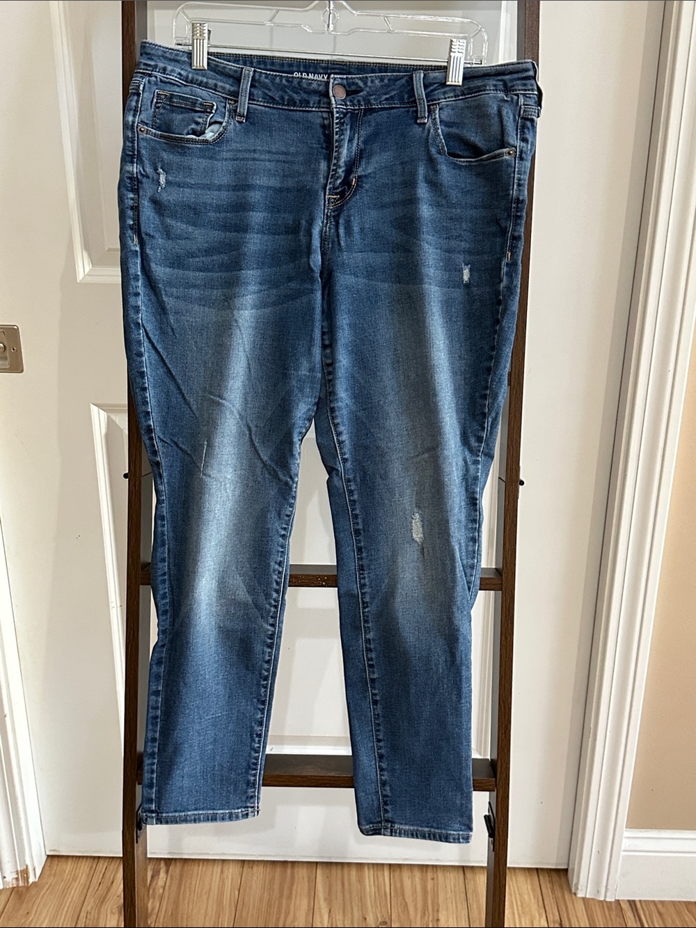 Old Navy Women's Dark Blue Skinny Jeans